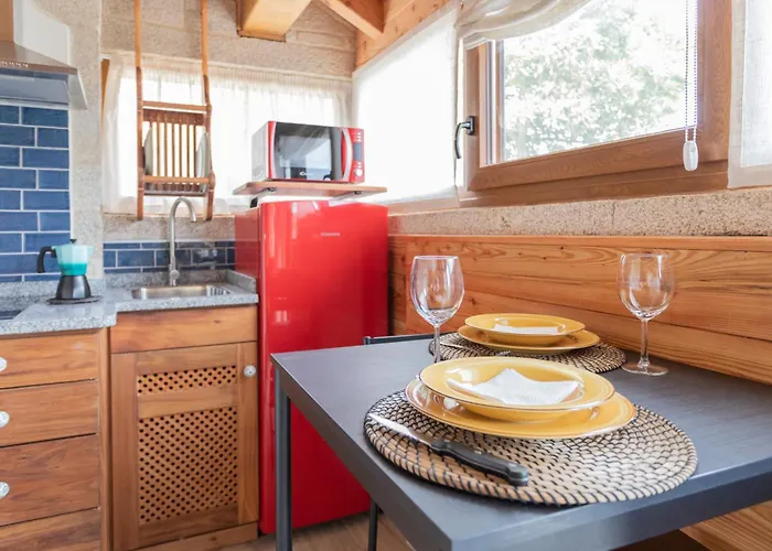 Casina Da Eira 5 Rutas Adaptada アパート ア・コルーニャ